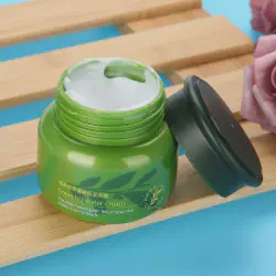 /img/29048-green-tea-skincare-routine.webp