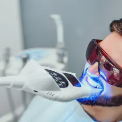 /img/29101-teeth-whitening-results.webp