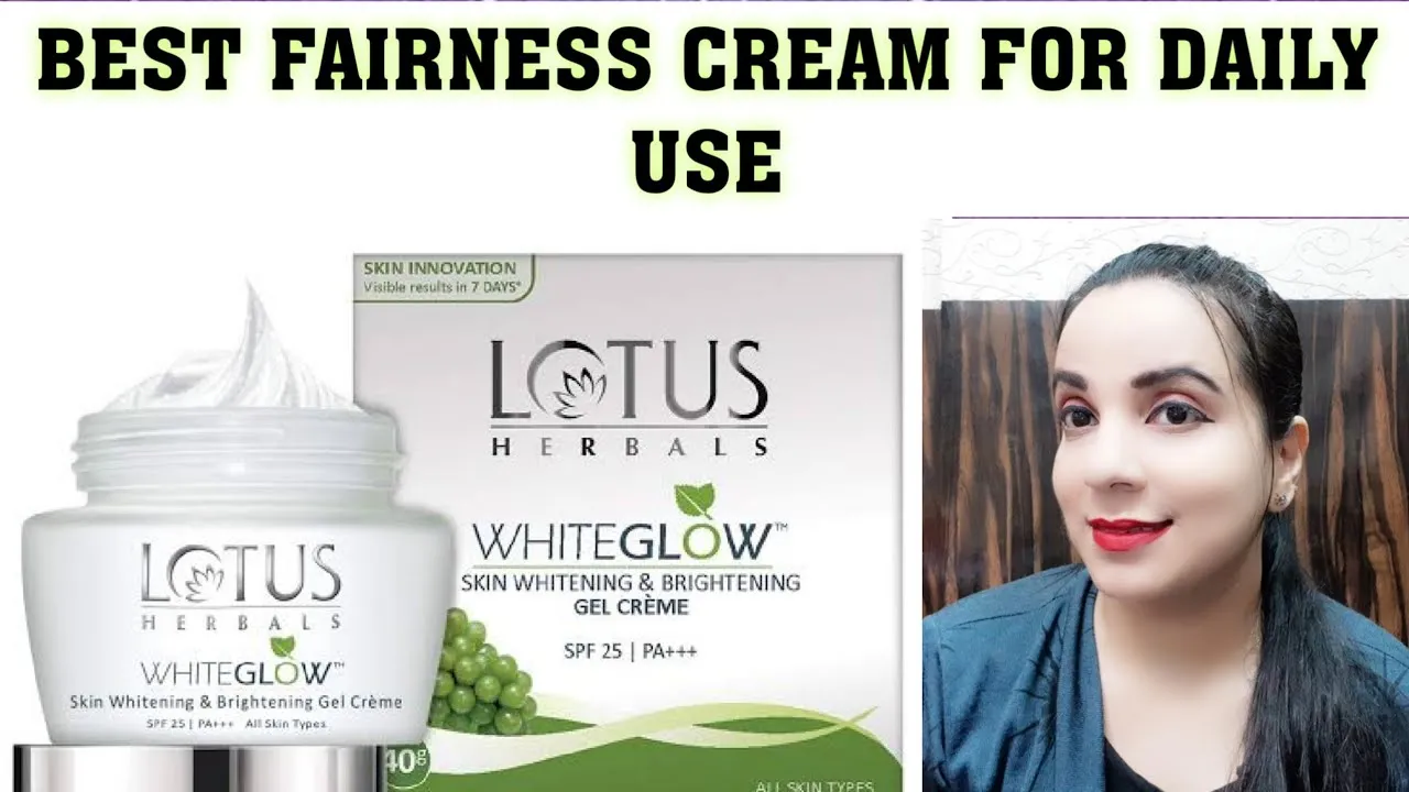 29279 woman applying day cream