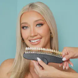 /img/29314-teeth-whitening-franchise-image7.webp